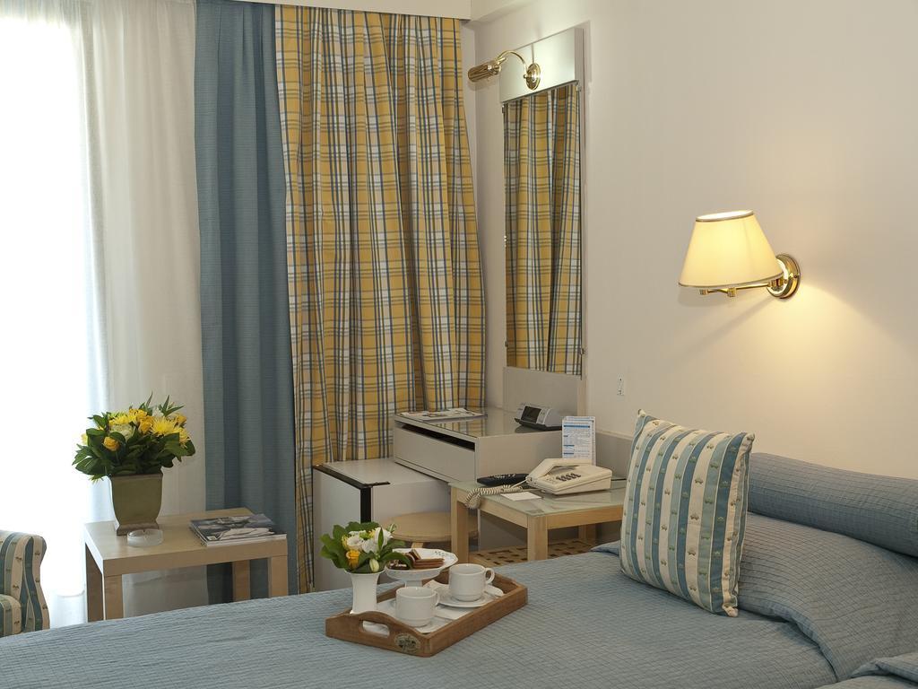 The Park Hotel Πειραιάς Εξωτερικό φωτογραφία