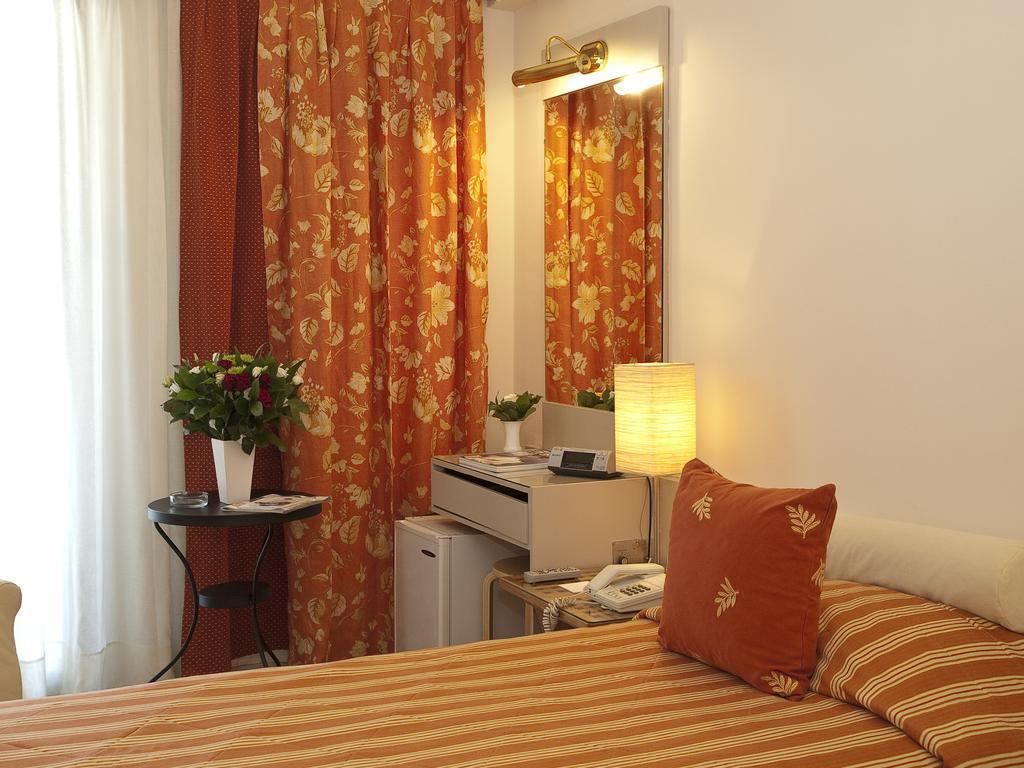 The Park Hotel Πειραιάς Εξωτερικό φωτογραφία